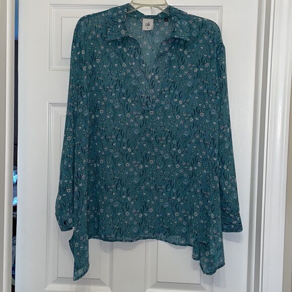 CAbi Chase Field of Flowers Blouse - Picture 3 of 9